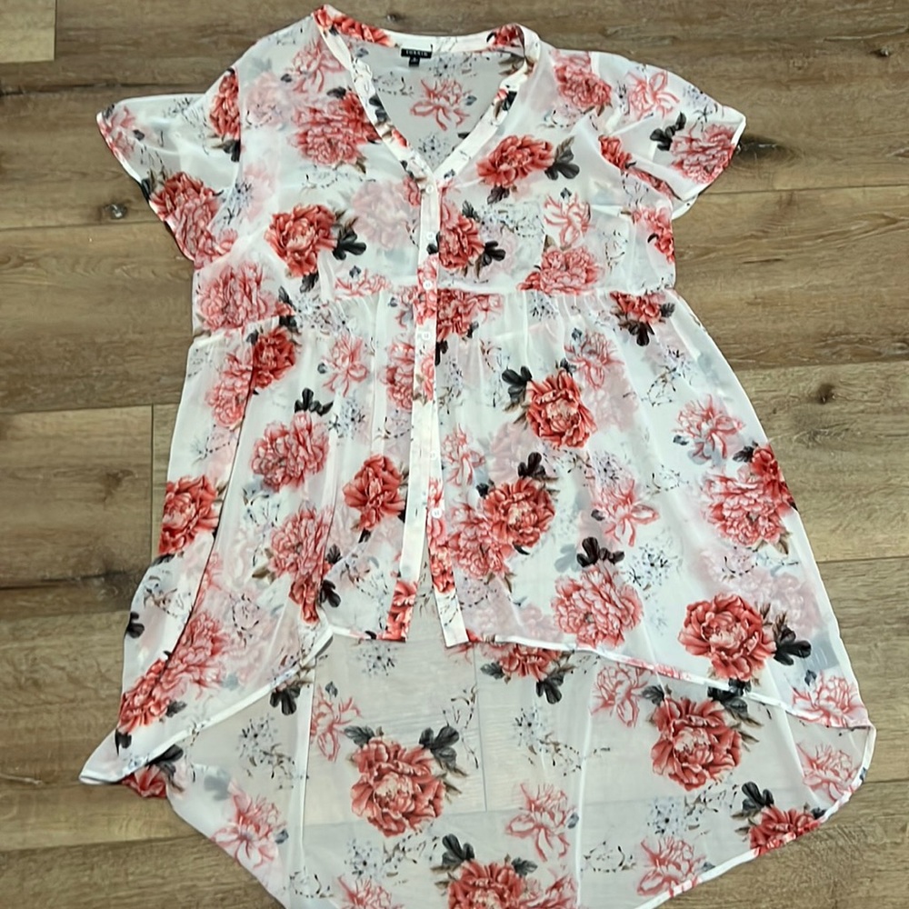 Women’s sheer summer high - low top -size 2x